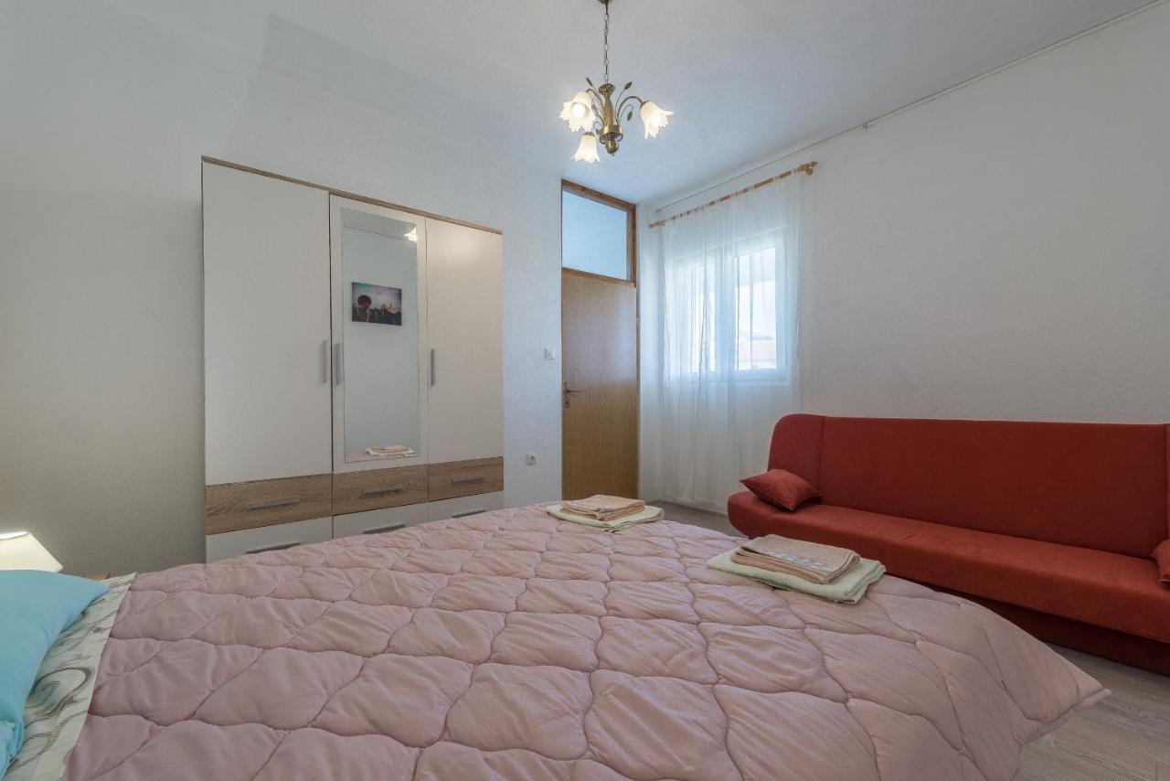 Apartmani Mlinar9 #2 Gornji Karin Kültér fotó